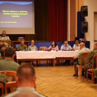 Náčelník GŠ generálporučík Milan Maxim predstavil návrh nového zákona o štátnej službe profesionálnych vojakov