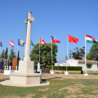 Modré barety si pripomenuli „Deň červených makov“