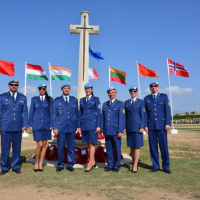 Modré barety si pripomenuli „Deň červených makov“