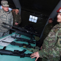 10 Žilinský 5. pluk navštívil šéf amerických špeciálov dislokovaných v Európe