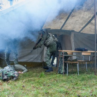 11 Žilinský 5. pluk navštívil šéf amerických špeciálov dislokovaných v Európe