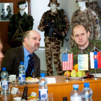 04 TASR: L. WASLEY: „Uvítal by som, keby mohla SR naďalej pomáhať v Afganistane“