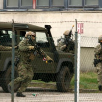 08 Prezident Andrej Kiska: “5. pluk špeciálneho určenia je pýchou našich ozbrojených síl“