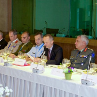 Pracovný obed Vojenského výboru EÚ