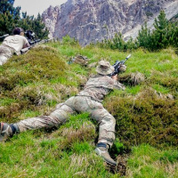 16 V nemeckej škole NATO pre špeciálne operácie vyučujú aj inštruktori 5. pluku špeciálneho určenia