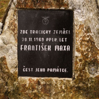 Pietna spomienka na pilota v dk Kuchyňa