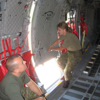 Praktický nácvik núdzového opustenia lietadla