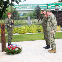 04 5. pluk navštívil šéf NSHQ