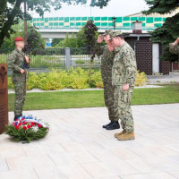 05 5. pluk navštívil šéf NSHQ