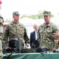 06 5. pluk navštívil šéf NSHQ