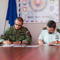 01 Intenzívnejšia spolupráca špeciálnych policajných a vojenských útvarov dostala zelenú