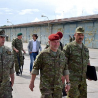 13 Trebišovskú 23-ku navštívil minister obrany