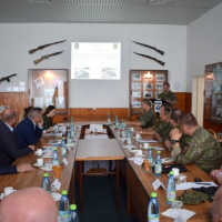 16 Trebišovskú 23-ku navštívil minister obrany