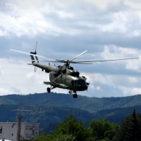 02 Inštruktori výsadkovej prípravy trénovali v Žiline