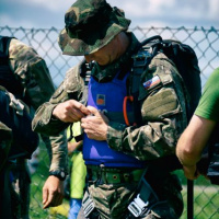 14 Policajti, špeciáli a hasiči na Mare