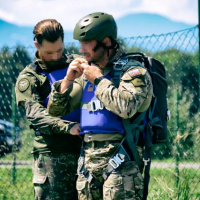 15 Policajti, špeciáli a hasiči na Mare