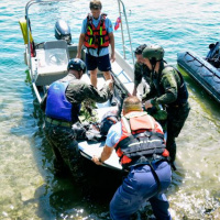24 Policajti, špeciáli a hasiči na Mare