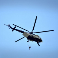 27 Policajti, špeciáli a hasiči na Mare