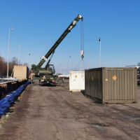 Nakládka kontajnerov