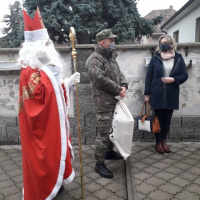 Predvianočné prekvapenie pre deti z Centra pre deti a rodiny v Pezinku