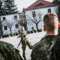 11 Crescid in adversis virtus – patri k najlepším!