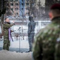 02 So spomienkou na priateľov už po ôsmykrát