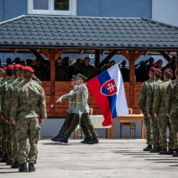 07 TASR: Žilina: Novým veliteľom 5. pluku špeciálneho určenia je Peter Žochňák	