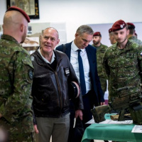 14 Francúzi u „piatakov“