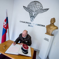 19 Francúzi u „piatakov“