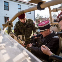 20 Francúzi u „piatakov“