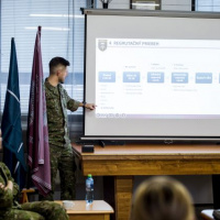 03 Sedem statočných