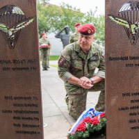 06 Halapartňa odovzdaná