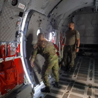 Núdzové opustenie lietadla