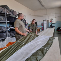 Núdzové opustenie lietadla