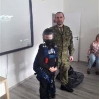 Príslušníci 46. krídla Kuchyňa navštívili deti z Centra voľného času