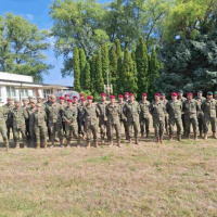 Španielsky generál na letisku v Kuchyni