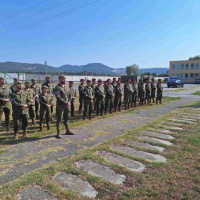 Španielsky generál na letisku v Kuchyni