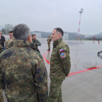 Vojenskí diplomati navštívili 46. krídlo Kuchyňa