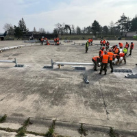 Začali sme s výcvikom špecialistov na výstavbu mobilných hangárov