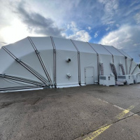 Začali sme s výcvikom špecialistov na výstavbu mobilných hangárov