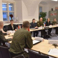 Diskusia zástupcov krajín zo Slovenska, Česka, Slovinska, Rakúska a Maďarska počas terminologického workshopu. 