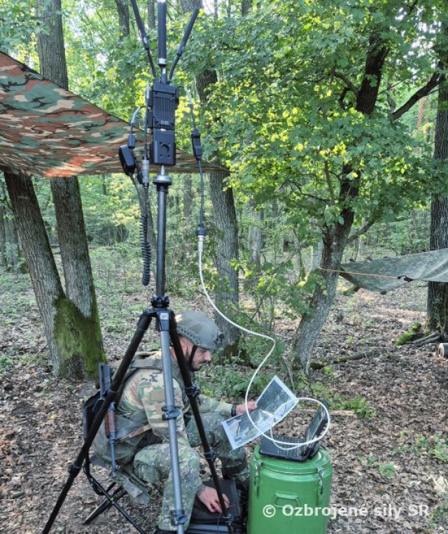 Rotné taktické cvičenie 1. mechanizovanej roty vo Veľkých Ozorovciach