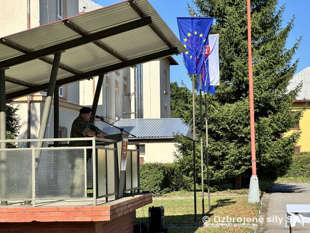 Slávnostný nástup k vyhláseniu rozkazov prezidenta SR