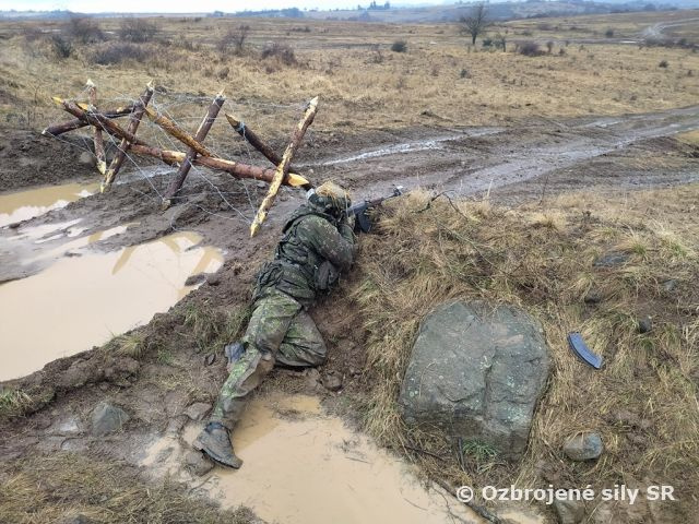 Rotné taktické cvičenie príslušníkov 12.mpr