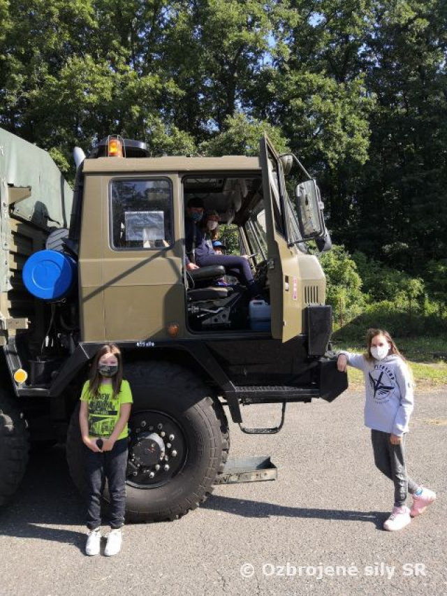 Dva dni profesionálov z Viničného s deťmi