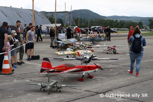 Deň otvorených dverí  letiska Kuchyňa