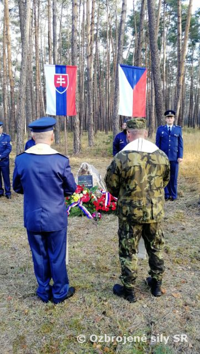 Pietna spomienka na uctenie si podplukovníka Františka MAXU