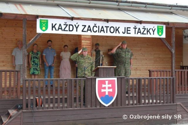 Začatie výcviku vojenskej autoškoly v Martine