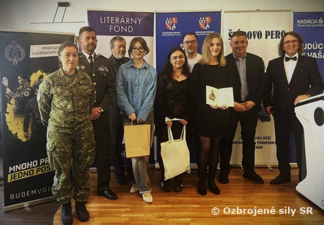 Štúrovo pero aj s vojakmi