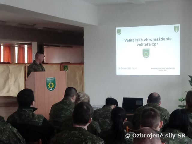 Veliteľ ženijného práporu vyhodnotil výcvikový rok 2019